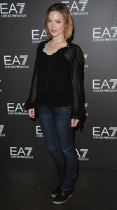 Holliday+Grainger+Tops+Ruffle+Blouse+3KC3mZgAdO6x.jpg