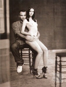 36353_tisci001_123_1182lo.thumb.jpg.40cc9b0ca3a223b59a99cf07a3d10285.jpg