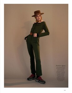 Harpers Bazaar Espana 01.2022_es-page-004.jpg