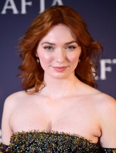 eleanor-tomlinson-bafta-10 (1).jpg