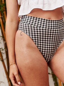 Kona High Rise Bikini Bottom - April Check - 3.jpg