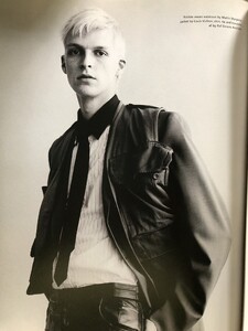id uk febr 2001 (2).jpg