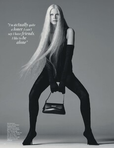 British Vogue - January 2022-page-014.jpg