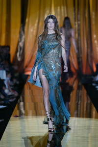 663334592_ElieSaab2003HauteCouture251.thumb.jpg.81667da3ce3fd03d28951cbed336abab.jpg