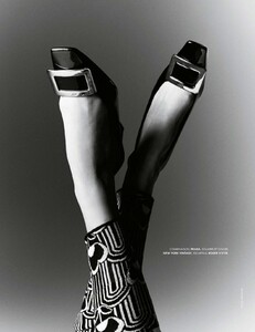 Elle No. 3963 - 3 Décembre 2021-page-007.jpg