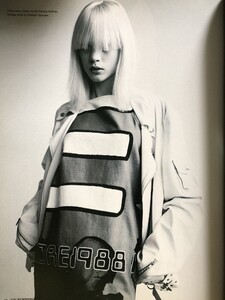id uk febr 2001 (3).jpg