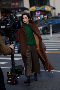      zoe141221BZNimage103.jpg