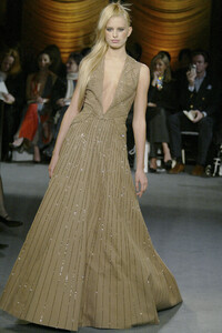 782077268_ZacPosen2003WomenRTW91.thumb.jpg.754d4da35f11ef472ab387112f96b4a9.jpg