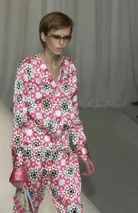 karolina s02etro-2b.jpg