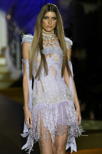 90824430_GianniVersace2004HauteCouture110.thumb.jpg.3a25d777ff41bc0bb85948bfc72f1a8f.jpg