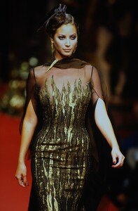 931921158_DiorHCFall1994(30).thumb.jpg.208842b372befbc24e0818ecf4e9e70c.jpg