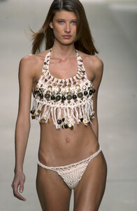 948634185_PacoRabanne2003WomenRTW39.thumb.jpg.6e21d2c41eaa0d4b08d03c30ccc33ae3.jpg