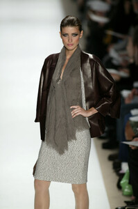 96744315_ChadoRalphRucci2004WomenRTW19.thumb.jpg.93c7f945f2ed6d9af286ac7a083ae2b5.jpg