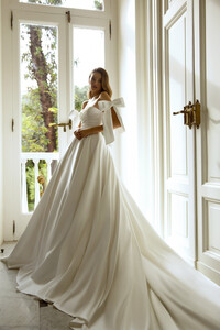 wedding-dress-livia (3).jpg