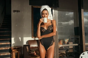 GLEN-KROHN-INTERNATIONAL-FASHION-SWIM-PHOTOGRAPHER-Cape-Town-Eileen-Cassidy_21-3.thumb.webp.f676b817e725206539feac5538430188.webp