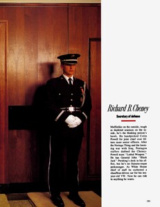 Hall_Leibovitz_Vanity_Fair_December_1991_11.thumb.jpg.c2db18ad3e3ebb0078c13fab5bbee00a.jpg