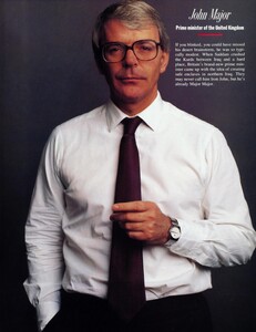 Hall_Leibovitz_Vanity_Fair_December_1991_13.thumb.jpg.212f60f0d35a55181a42ec5e44c4f8a6.jpg