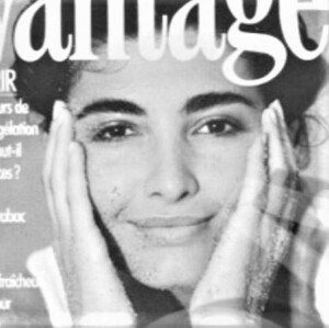 Joan.thumb.JPG.4481f96d70795d853e29f3696e123991.JPG