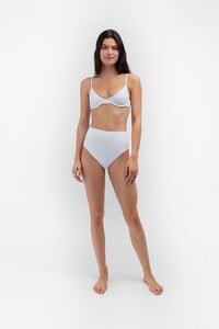 LaurenLayneBeachwear-2259_c6a67960-b17b-4202-b52c-b967ad0d3bab_900x.thumb.jpg.40e2a6bb47554ad4b1215504e3aecc0d.jpg