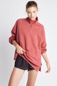 S10-21AW1039_Funnel_Neck_Fleece_Jumper_004_Dusty_Rose-21258-Aje-3011.jpeg