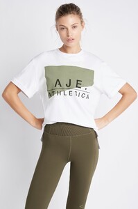 S11-21AW1033_Graphic_T-Shirt_024_White_Khaki-21258-Aje-2700.jpeg