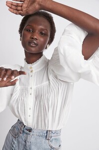 S154-21SS1094_Wilderness_Shirt_Ivory-21659-Aje-48260_detailshot.jpeg