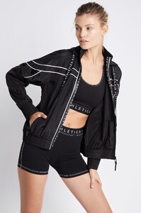 S19-21AW2012_Hooded_Windbreaker_Jacket_016_Black-21258-Aje-0525.jpeg