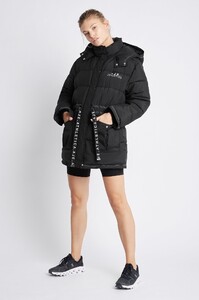 S23-21AW2016_Puffer_Jacket_025_Black-21258-Aje-1240.jpeg