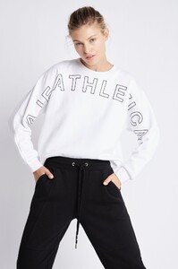 S30-21AW1145_Signature_Crew_Neck_Jumper_011_White-21258-Aje-0951.jpeg