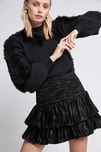 S31-21ss4043_Serendipity_Bubble_Skirt_Black-21490-Aje-42820_detailshot.jpeg