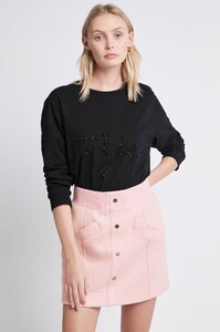 S37-21ss1162_Avery_Beatink_Tee_Black-21490-Aje-42655_frontshot.jpeg