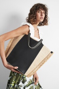 S43-21RE6011_Romy_Market_Bag_Natural-Black-21768-Aje-D3-1070.jpeg