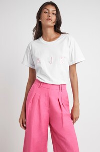 S51-21RE1296_Solstice_Logo_Tee_Ivory-Bon_Bon_Pink-21877-Aje-55563.jpeg