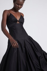 S53-21RE5157_Le_Mempris_Ring_Midi_Dress_Black-21365-Aje-2511_detailshot.jpeg