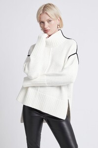 S58-21AW1010_Juno_Knit_Jumper_Ivory_Chocolate-21219-Aje-1808.jpeg