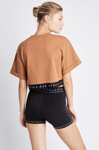 S6-21AW1034_Cropped_T-Shirt_006_Dune-21258-Aje-1556.jpeg