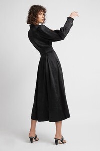 S7-21SS5037_Idealist_Shirt_Dress_Black-21540-Aje-0150_fullshot.jpeg