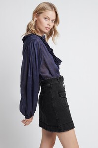 S75-21SU1047_BeachcomberPleatedBlouse_WashedIndigo-21593-Aje-0318.jpeg