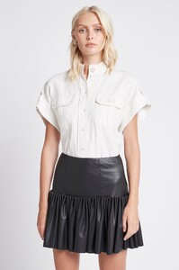 S8-21SU1062_Apres_Shirt_Ivory-21017-Aje-0822.jpeg
