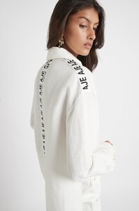 S83-21AW1013_Imagine_Longline_Linen_Shirt_Ivory-21877-Aje-048_detailshot.jpeg