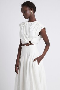 S86-21RE1222_Byblos_Cropped_Top_Ivory-21365-Aje-37360.jpeg