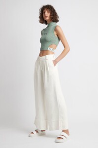 S9-21SS3038_Universal_Wide_Leg_Pant_Ivory-21540-Aje-1347_fullshot.jpeg