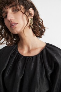 S99-21RE9000FW_Mirage_Statement_Earring_Gold-Black-21768-Aje-D3-1241_fullshot.jpeg