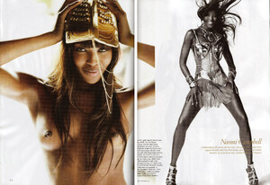 Star_Testino_UK_Vogue_December_2010_13_14.thumb.jpg.677e2c8a1498503ad5eb6395eeebe385.jpg