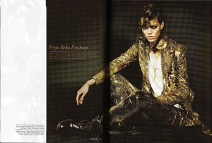 Star_Testino_UK_Vogue_December_2010_15_16.thumb.jpg.7778bda0bd76d89498164bd4b5c8232e.jpg