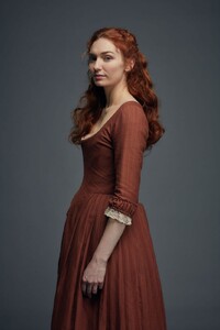 eleanor-tomlinson-poldark-1.jpg