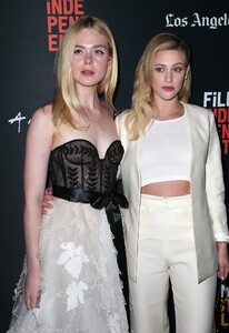 elle_fanning_05.jpg