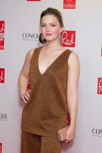 holliday-grainger-red-women-of-the-year-awards-3.jpg