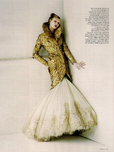 karlie_(5).thumb.jpg.006b717c0a76dd0274d5f66425ec5a4c.jpg