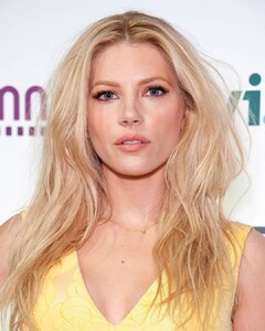 katherynwinnickdiaries_234340515_419784969393432_4338208350808609608_n.jpg